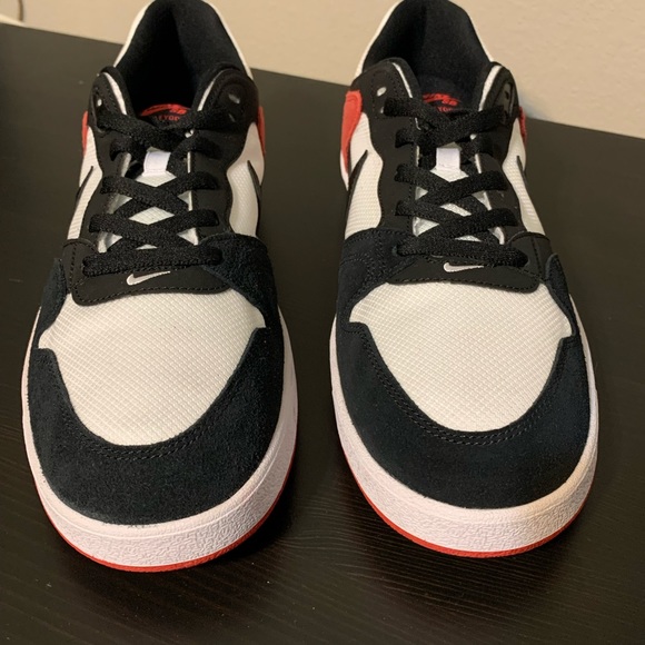 Men’s Nike SB Alleyoop “Black Toe Chicago” Size-12 Red Black White (CJ0882 102) - Picture 3 of 9